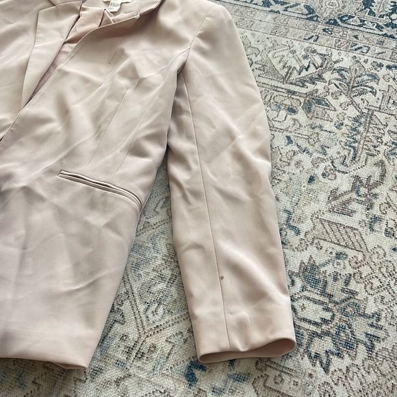 H&M Cream Blazer - Picture 2 of 7